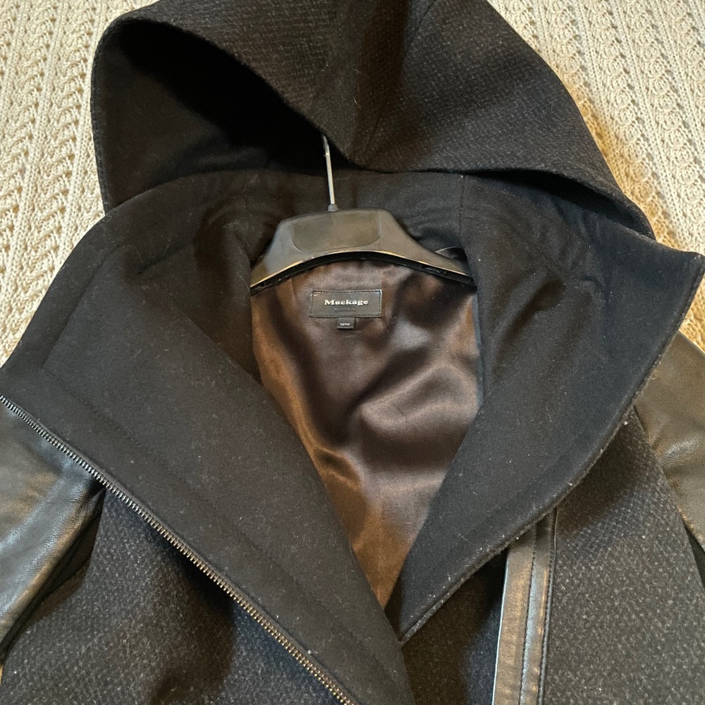 Women’s Coat